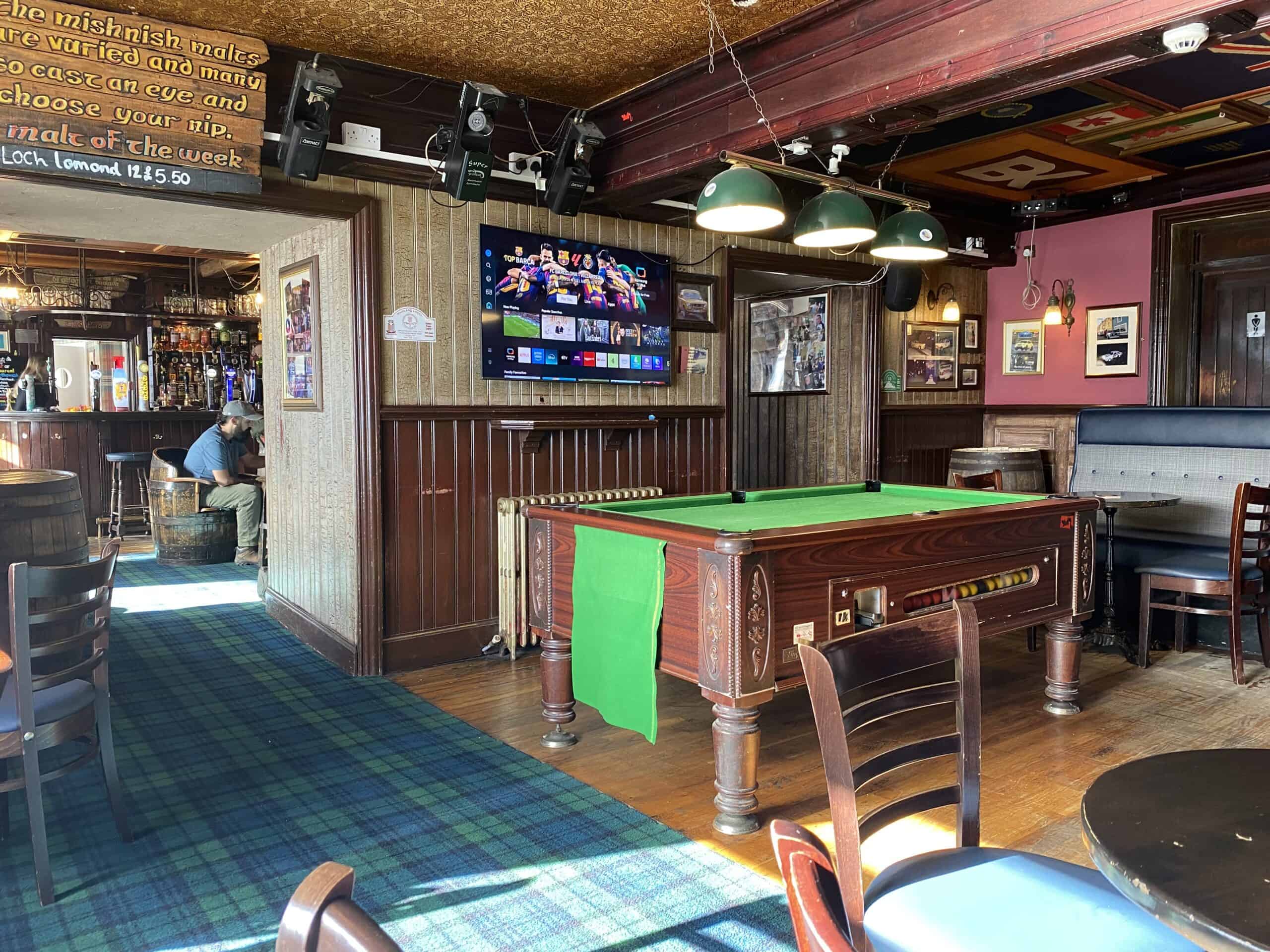 INSIDE-MISHNISH-PUB.jpg-scaled.jpeg